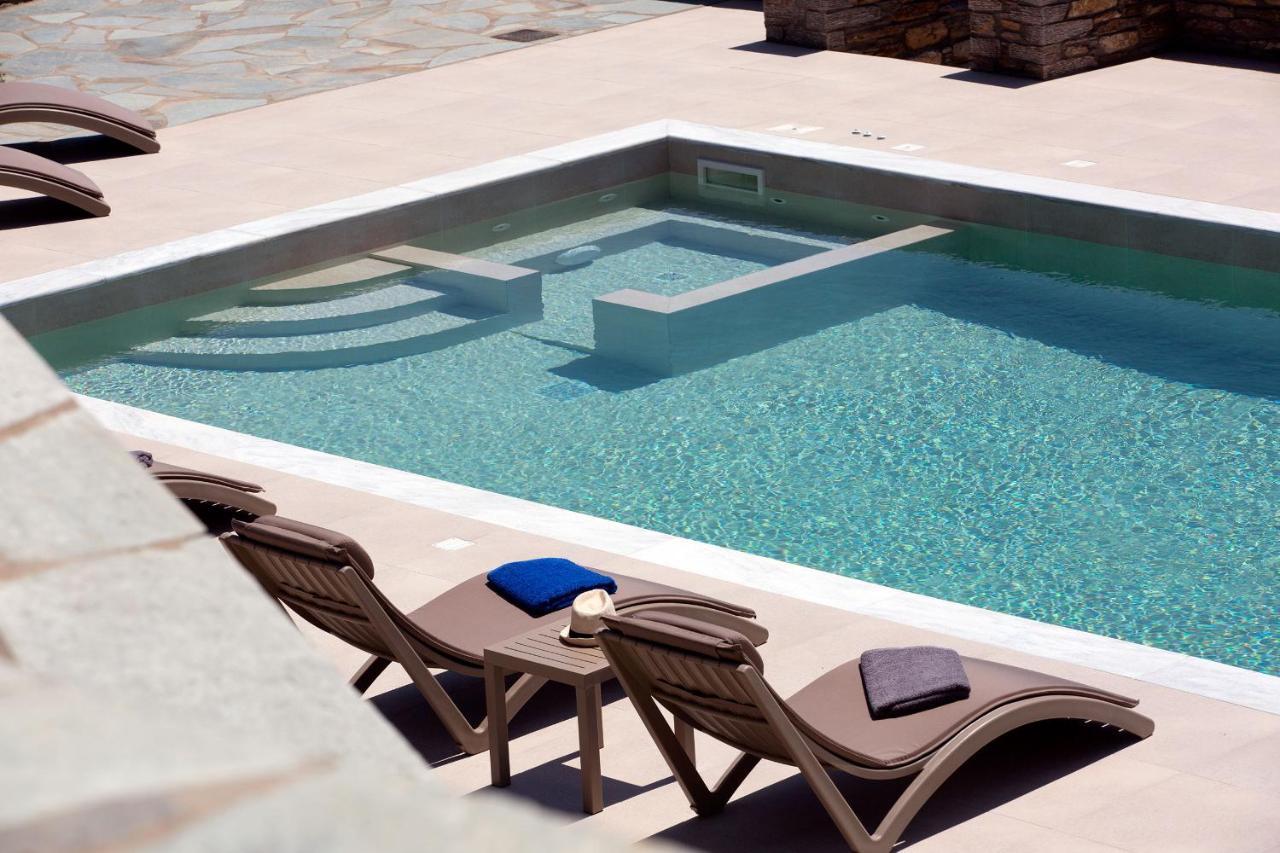 Elia Privileged Suites Andros Ανδροσ Exterior photo